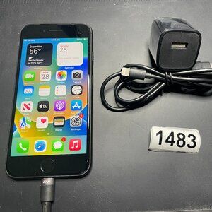 Apple iPhone 8, 64GB Space Gray Unlocked - 99% Battery - REF 1483